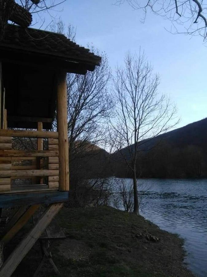 Omar & Una Apartmani Bihać Extérieur photo